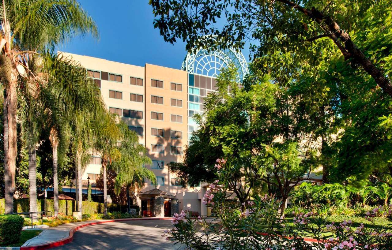 Sheraton Fairplex Suites & Conference Center Pomona Bagian luar foto